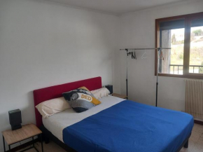 Chambre B2 dans un appartement en colocation